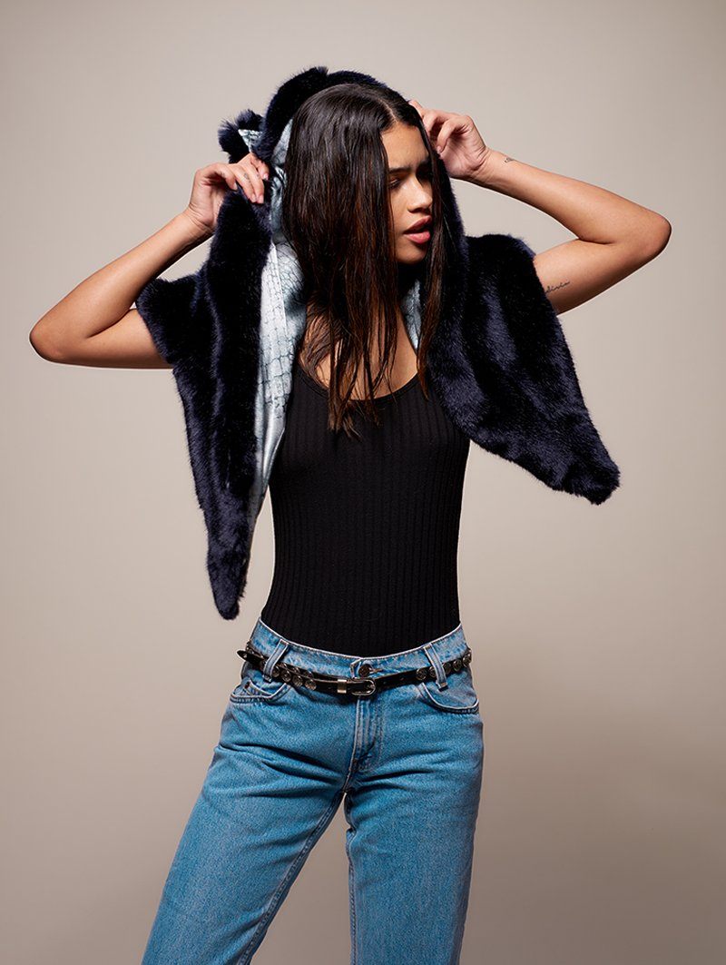 Collector Edition Ice Wolf Shawl on Female Model