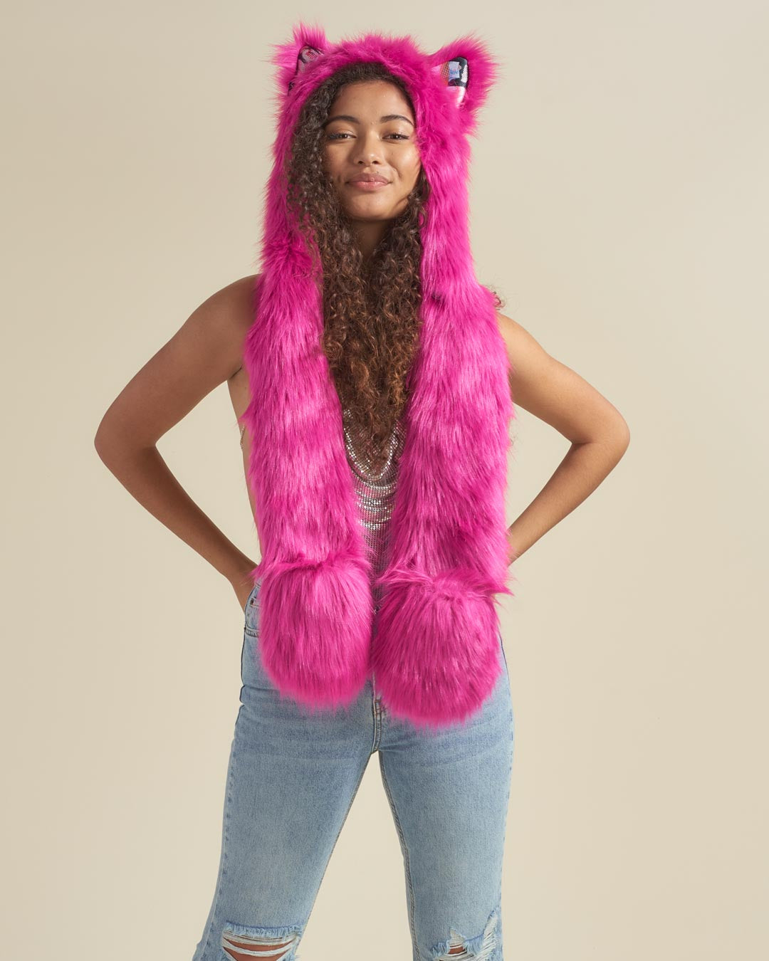 Lipstick Wolf Collector Edition Faux Fur Hood | Women&#39;s