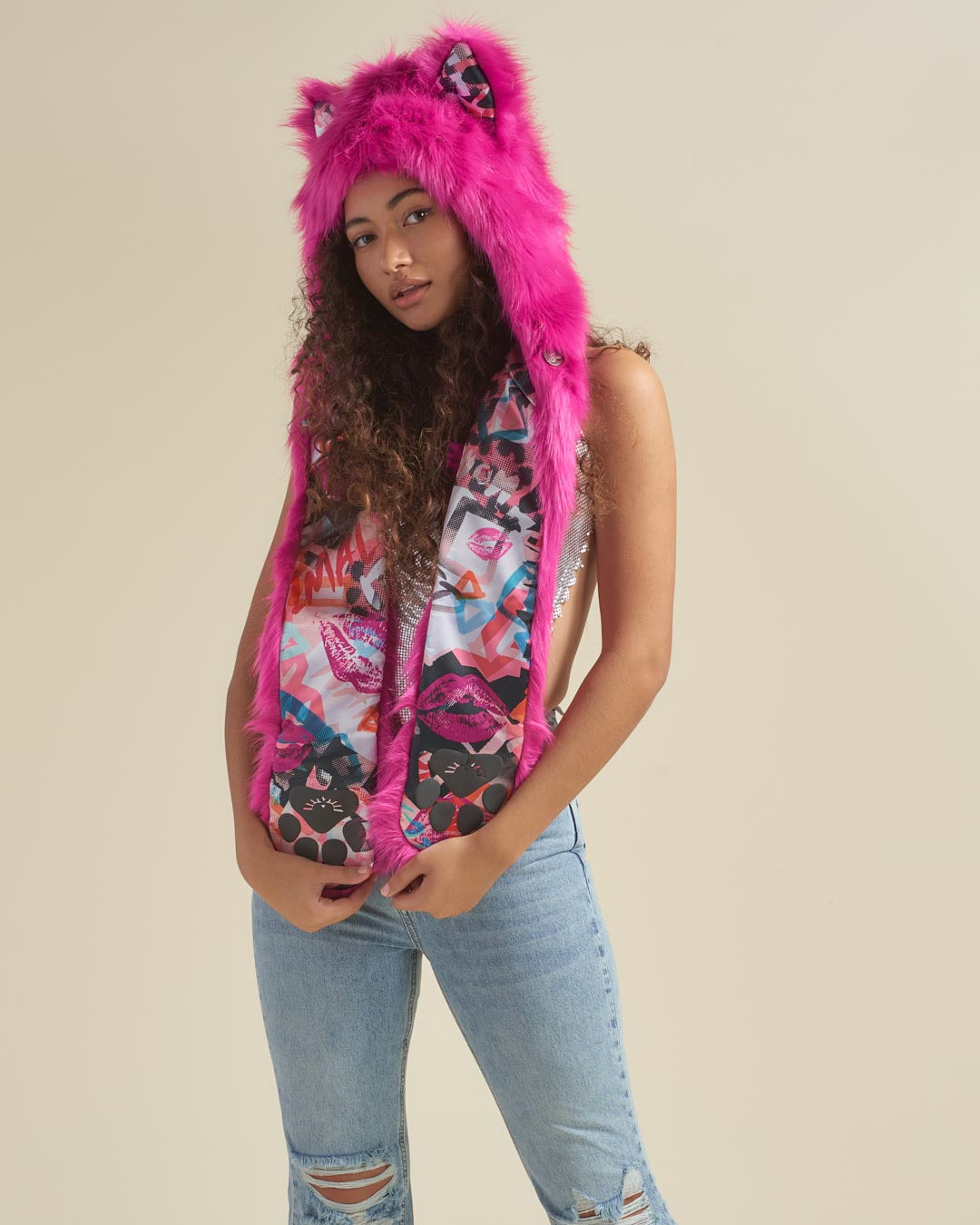 Lipstick Wolf Collector Edition Faux Fur Hood | Women&#39;s