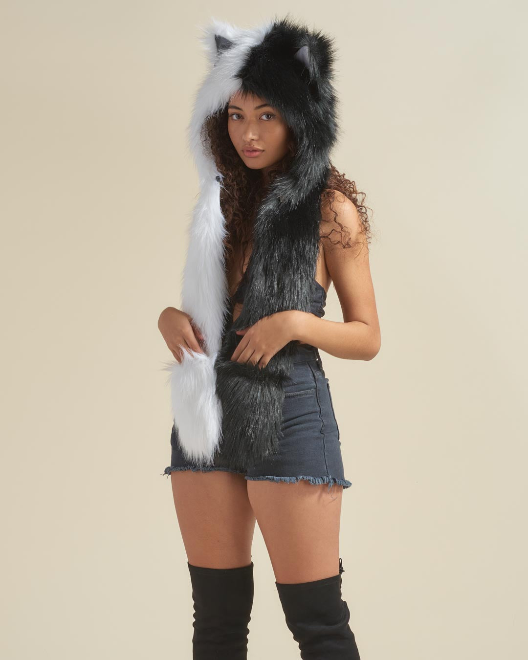 Artist Edition Lora Zombie The One You Feed Wolf Faux Fur Hood | Women&#39;s