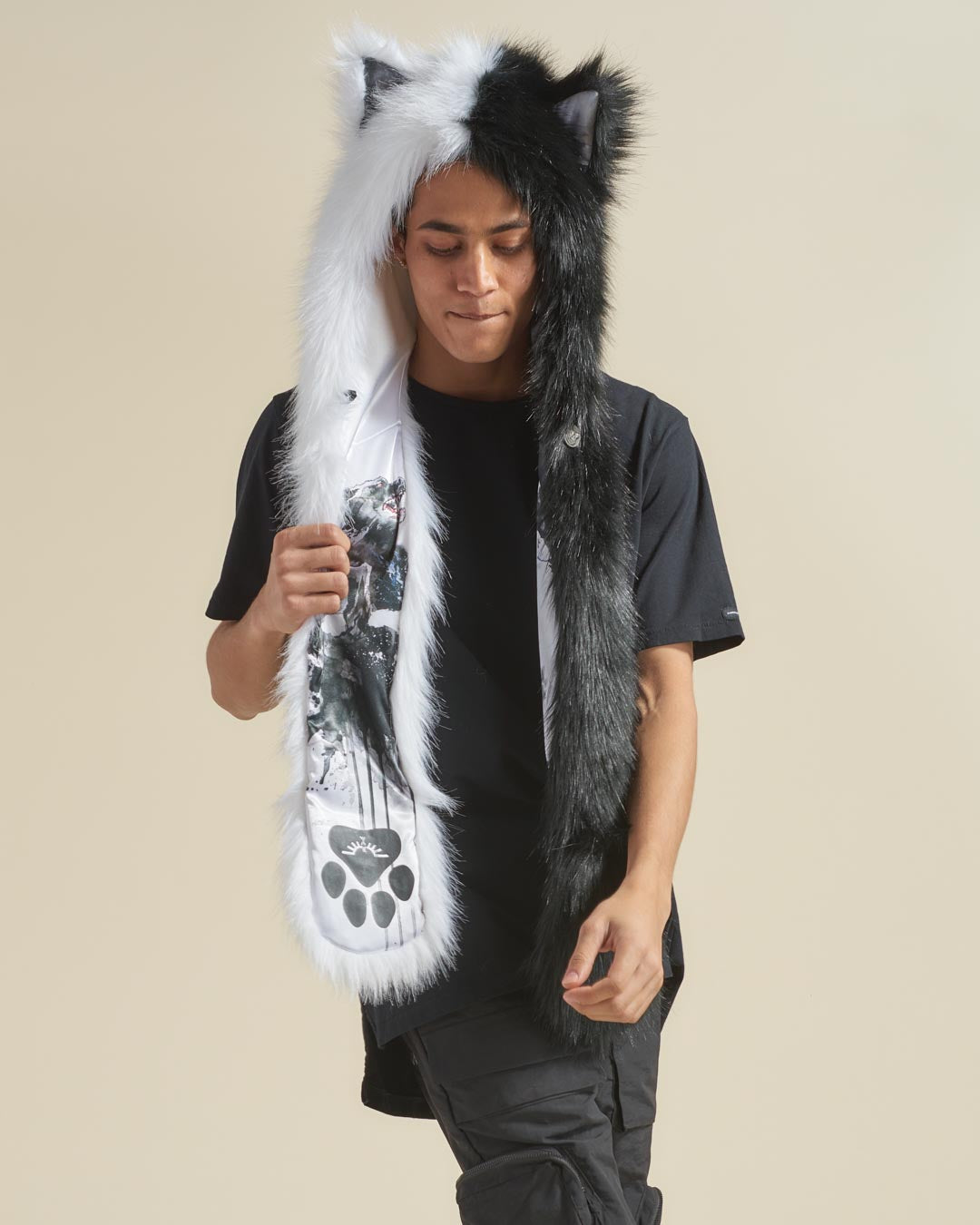Artist Edition Lora Zombie The One You Feed Wolf Faux Fur Hood | Men&#39;s
