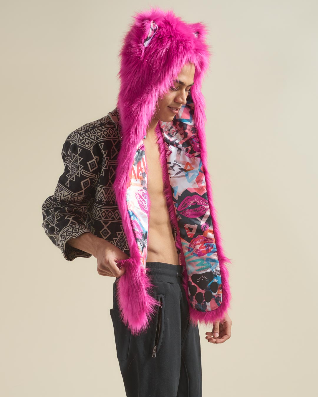 Lipstick Wolf Collector Edition Faux Fur Hood | Men&#39;s