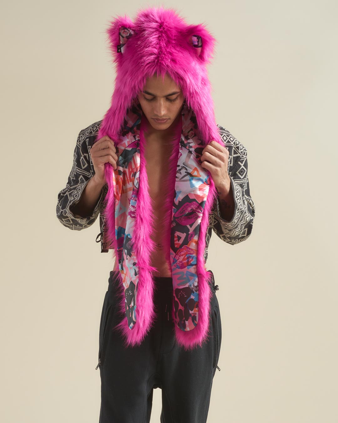 Lipstick Wolf Collector Edition Faux Fur Hood | Men's