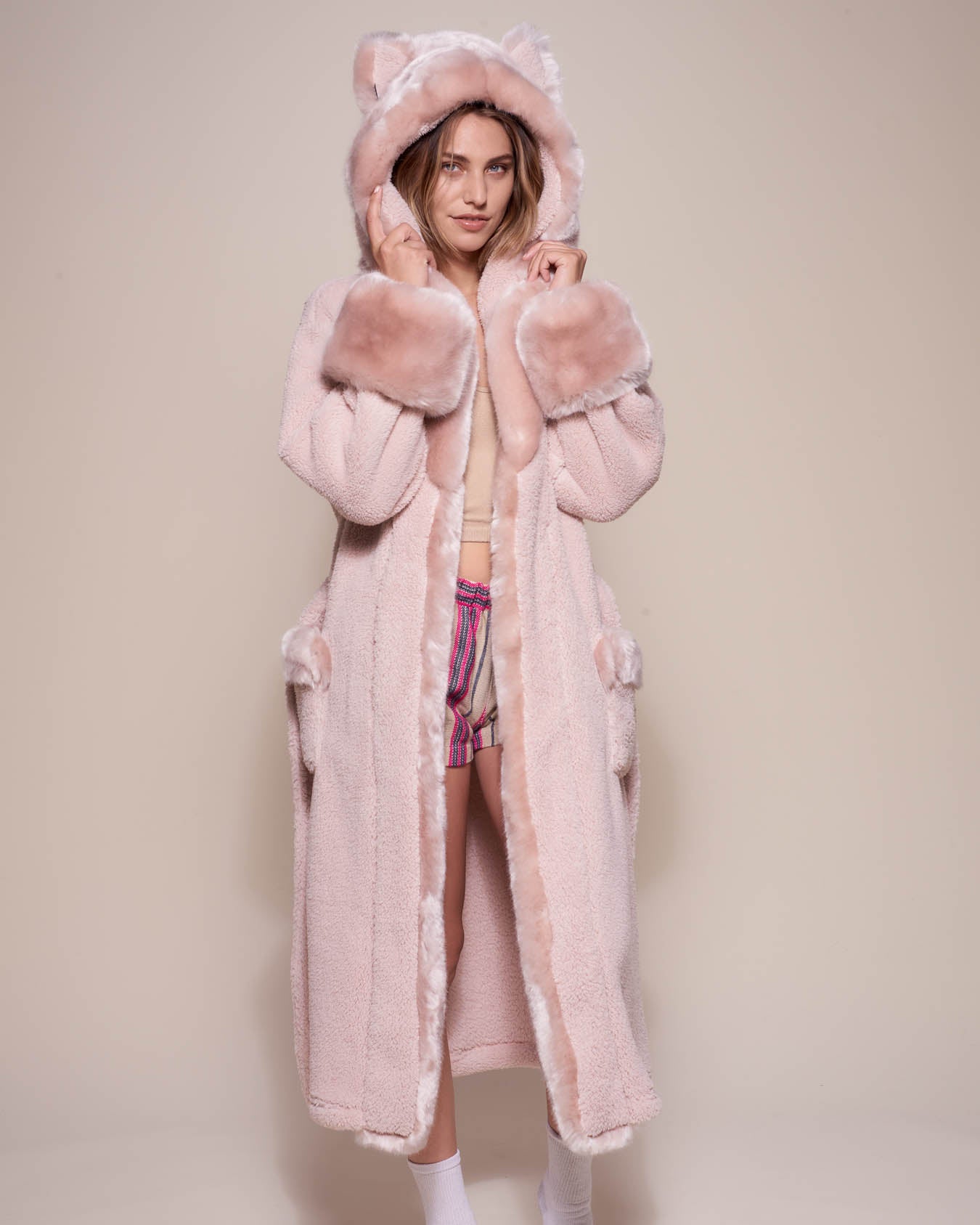 Woman wearing Rose Quartz Wolf Luxe Classic Faux Fur Robe, front view 5