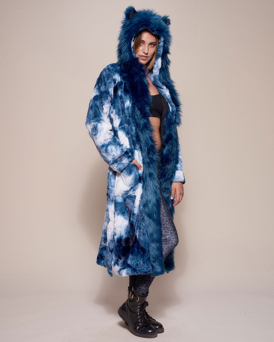 Outer Robe Pocket Featured on Classic Water Wolf Faux Fur Robe
