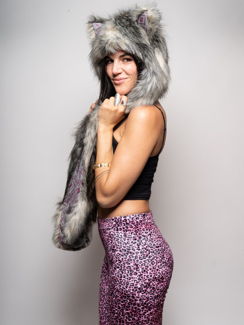Woman wearing faux fur Collector Edition Eurasian Wolf SpiritHood, side view 3