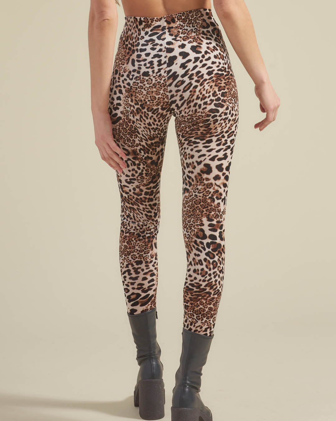 SpiritHoods® Womens Leggings in Velvet Arabian Leopard