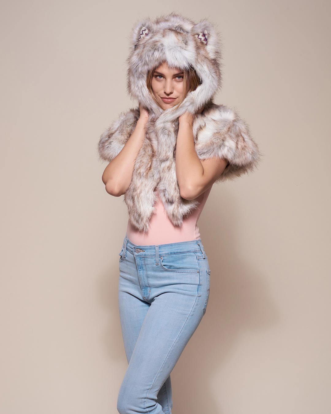 Timber Wolf Faux Fur Shawl on Female Model