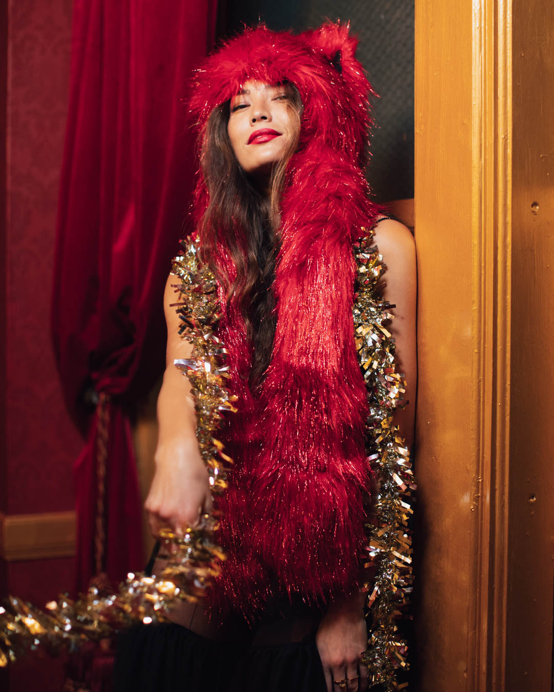 Glitter Love Kitten Collector Edition Faux Fur Hood | Women's