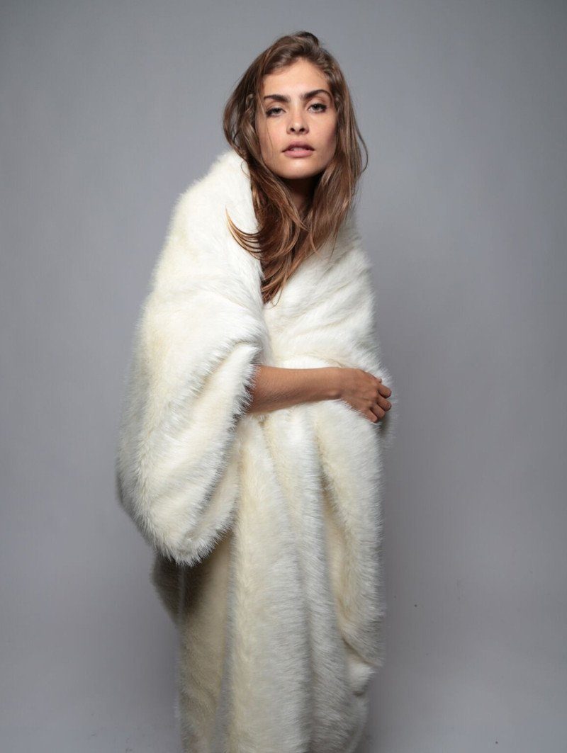 Ivory Floral Faux Fur Throw