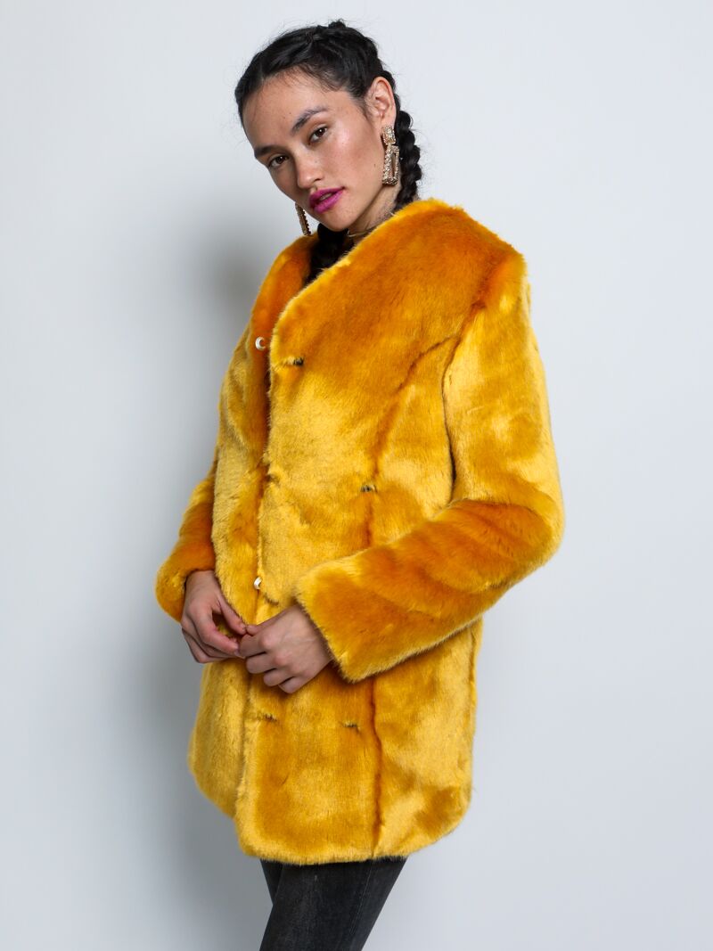 Faux Fur Coat with V-Neck in Golden Wolf Design