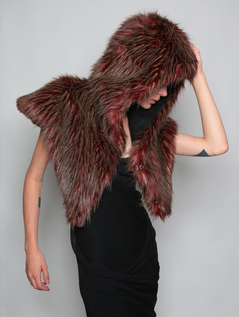 Phoenix Shawl Faux Fur on Woman