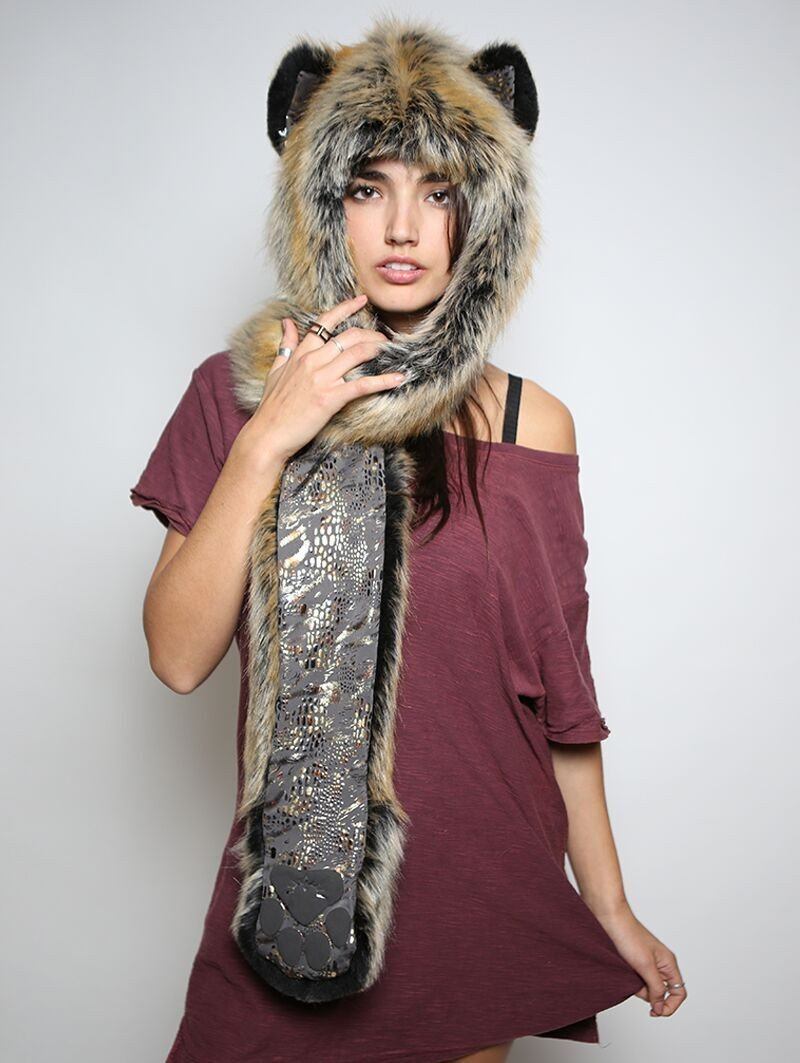 Woman wearing faux fur Red Wolf Snakeskin SpiritHood, front view 1