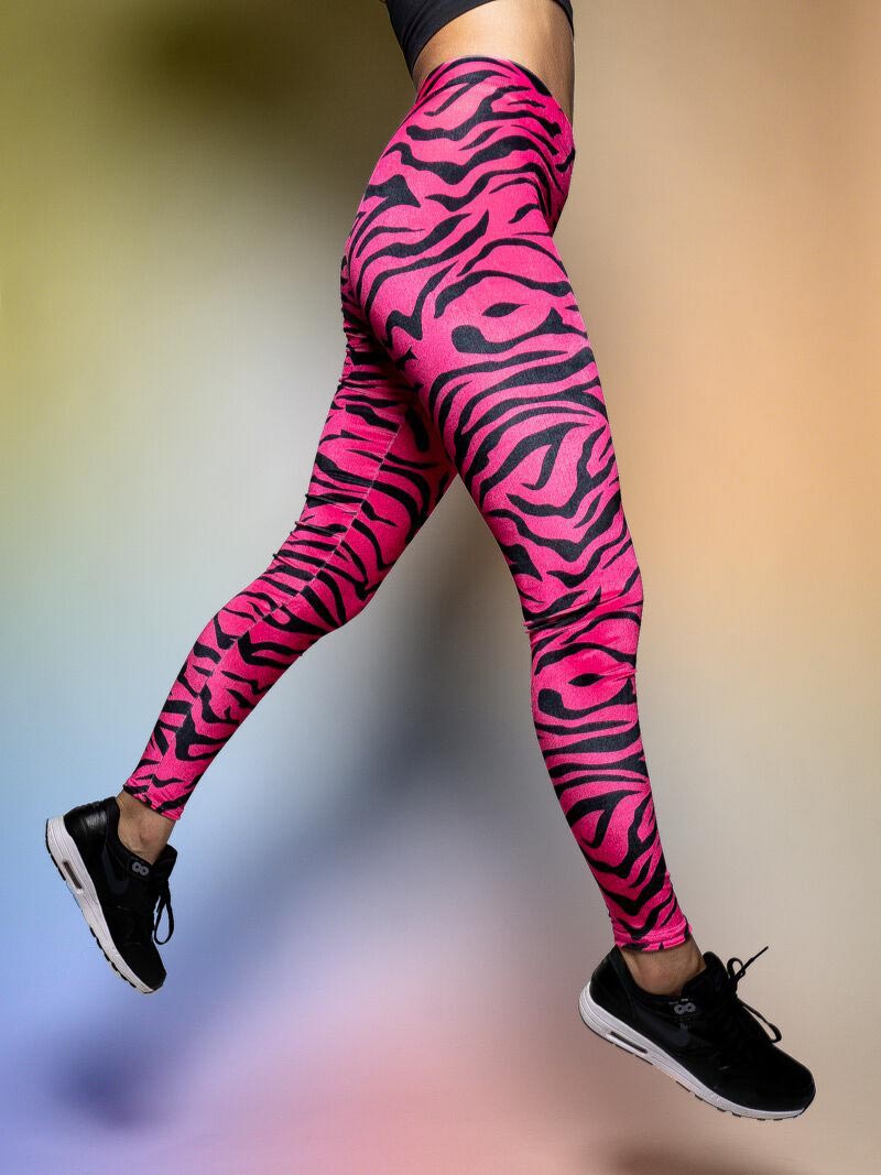Voorwoord Verbeteren Nominaal Women Leggings in Velvet Neon Pink Zebra | SpiritHoods®