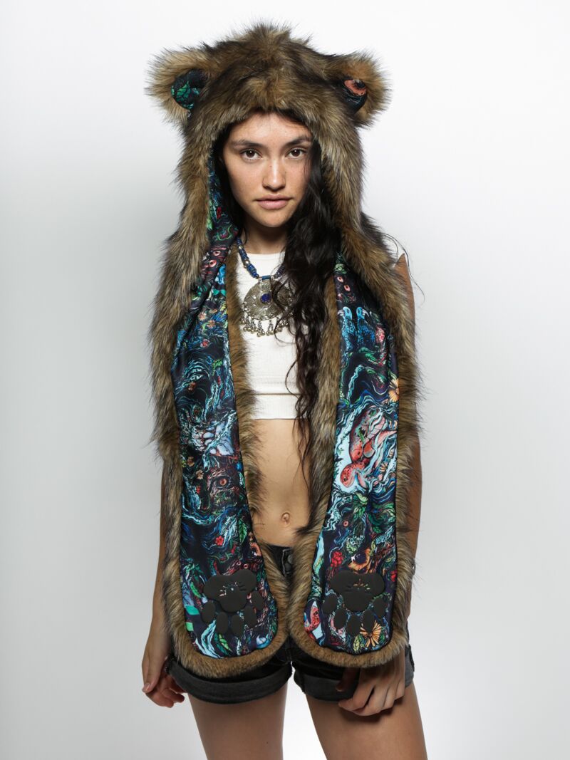 Exterior and Interior View of Artist Collab JP Grizzly CE SpiritHood