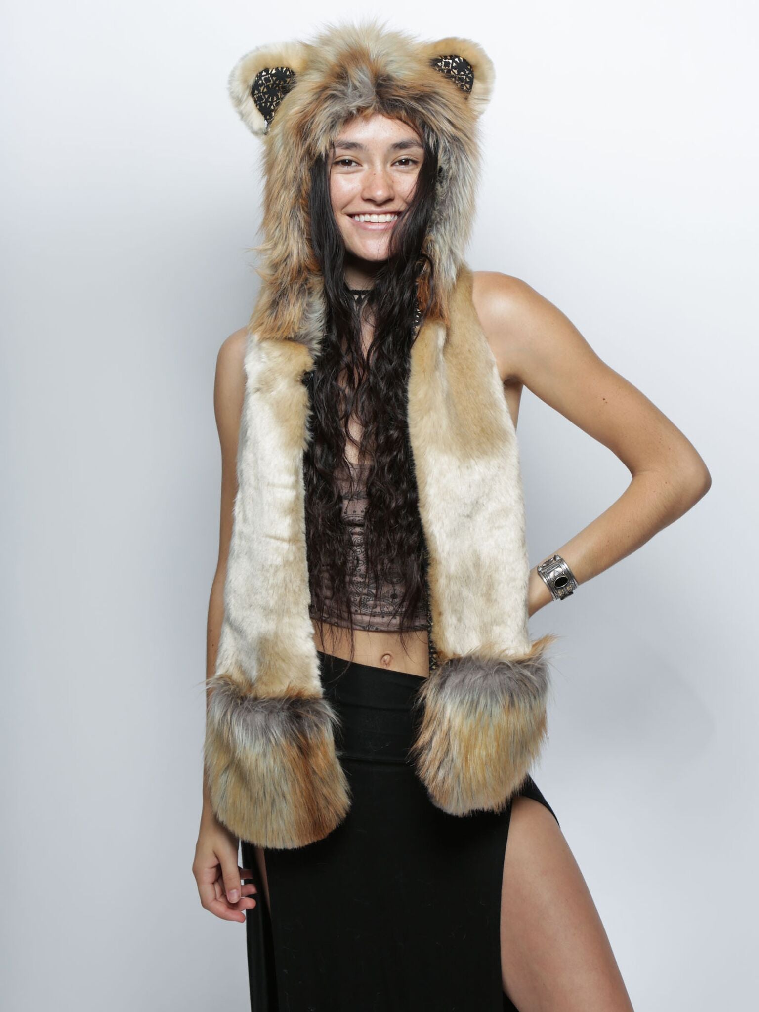 Beige and Gold Noble Lion Collector SpiritHood on Female