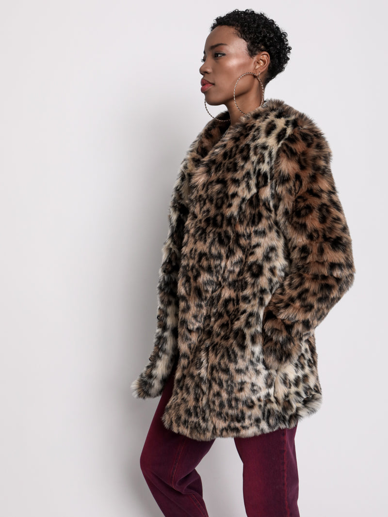 Women&#39;s Leopard V-Neck Faux Fur Coat 